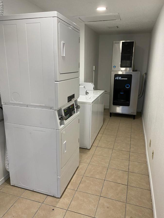 Desert Sands Inn & Suites Αλμπουκέρκι Εξωτερικό φωτογραφία
